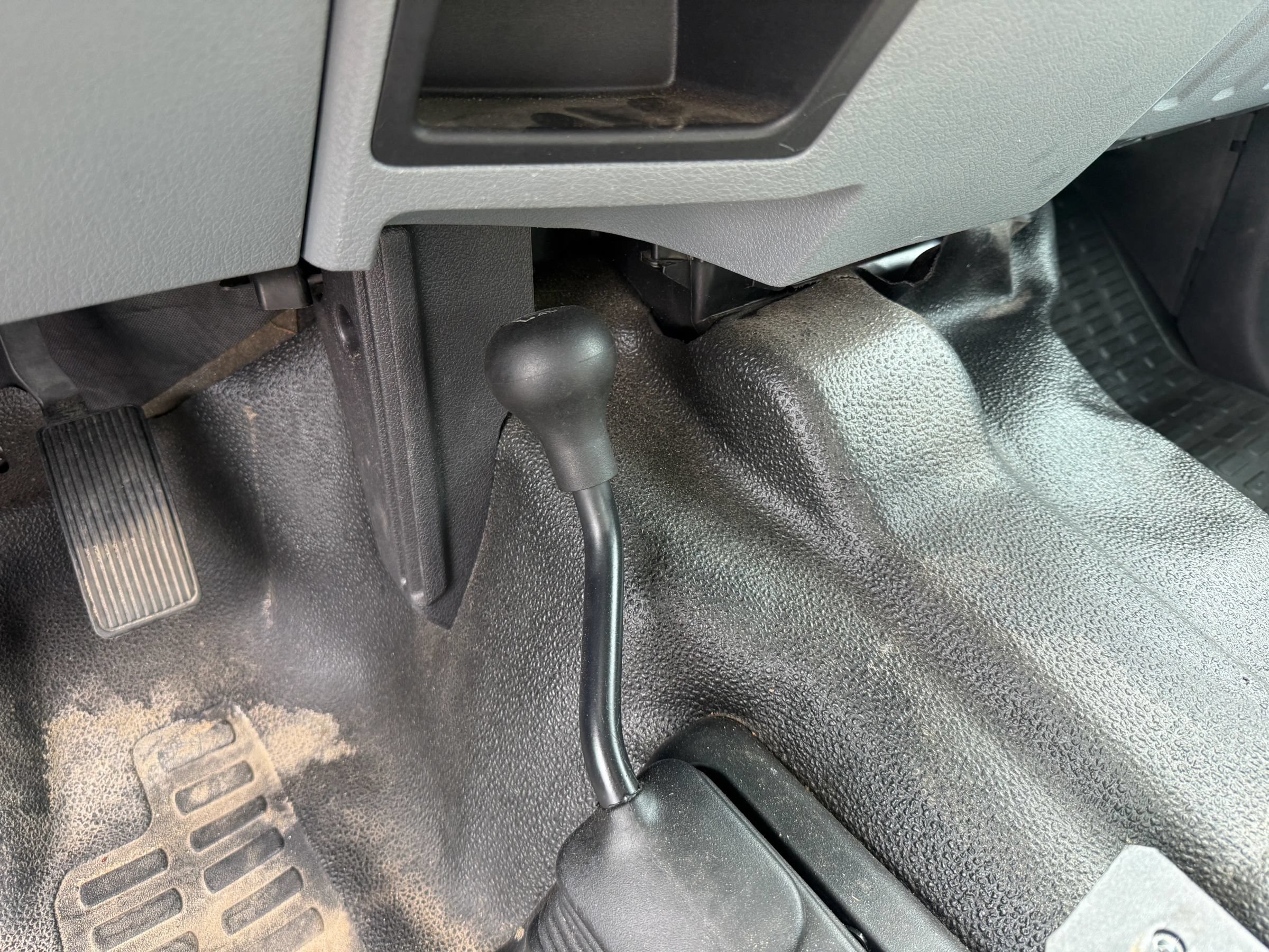 Used 2016 Ford F250 XL w/ Power Equipment Group AWD/4WD image 16