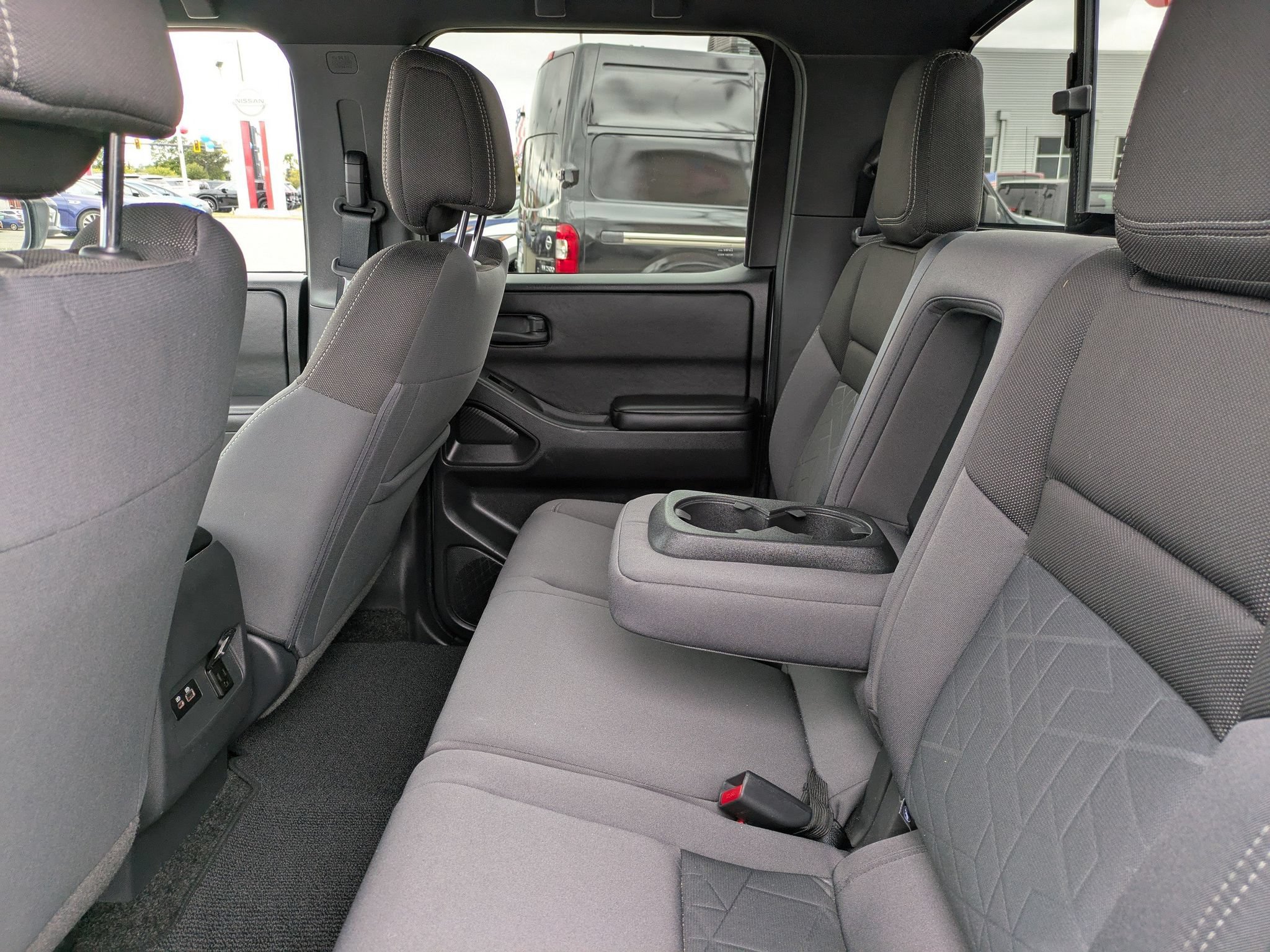 Used 2026 Nissan Frontier SV w/ SV Convenience Package AWD/4WD image 15