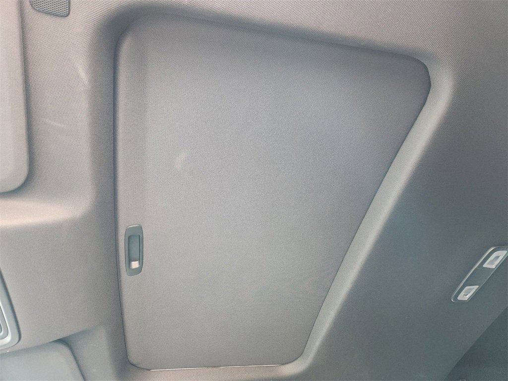 Used 2024 Chevrolet Silverado 2500 ZR2 w/ Technology Package image 26