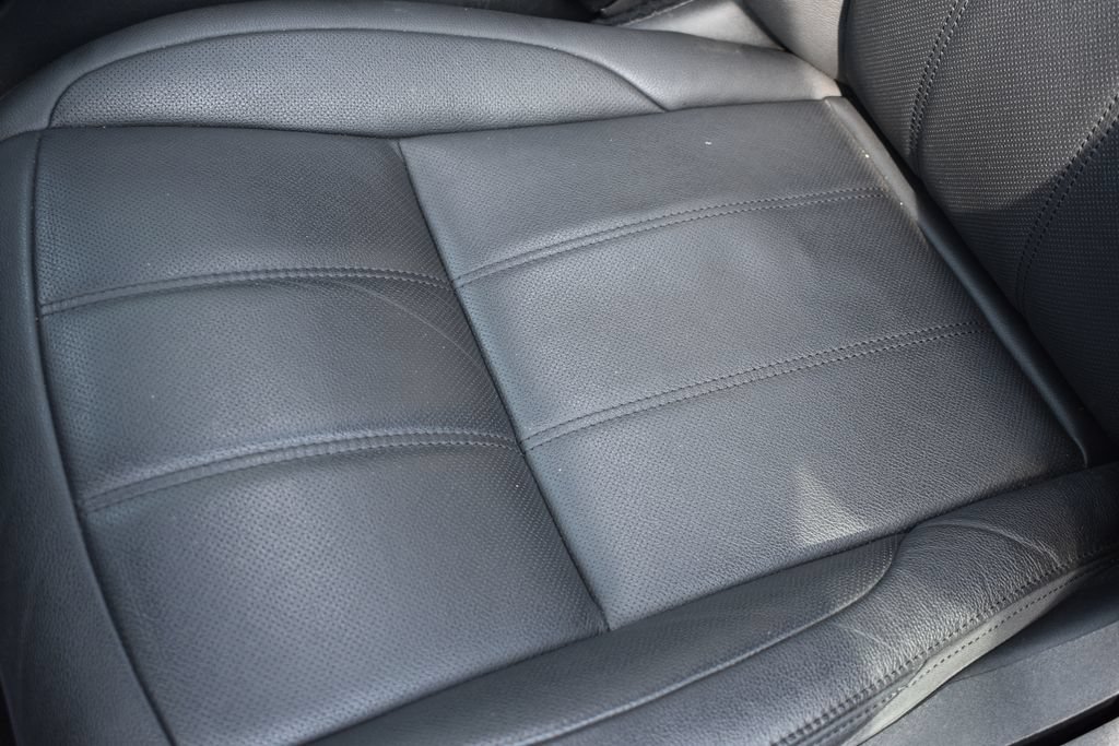 Used 2023 Land Rover Range Rover Evoque R-Dynamic SE AWD/4WD image 10