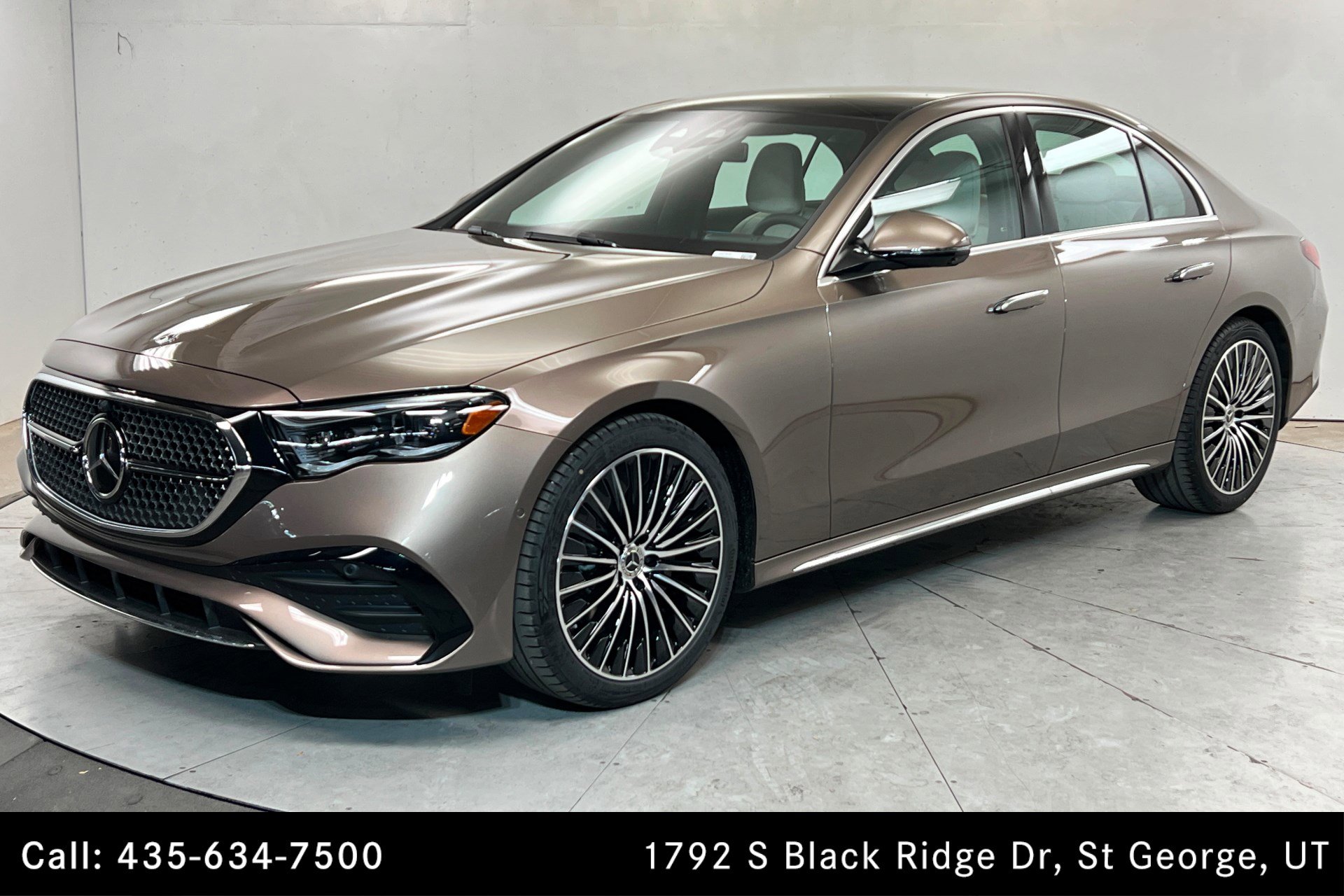 New 2026 Mercedes-Benz E 350 4MATIC Sedan image 1