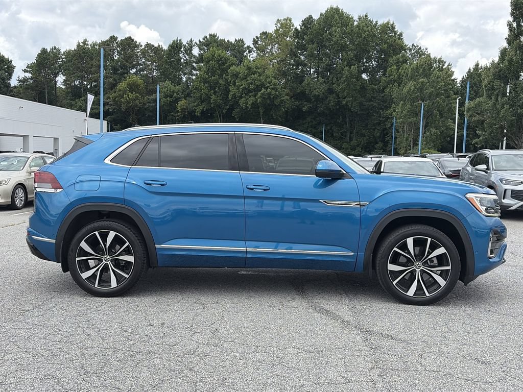 Certified 2024 Volkswagen Atlas Cross Sport SEL Premium R-Line AWD/4WD image 27