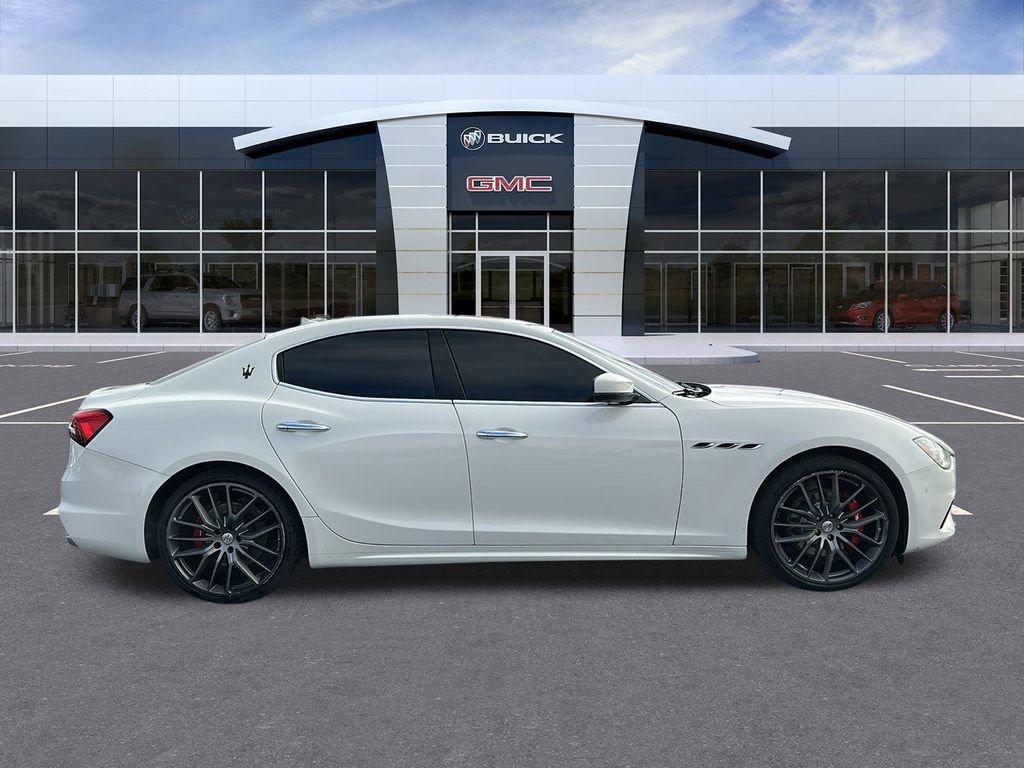 Used 2022 Maserati Ghibli Modena image 6