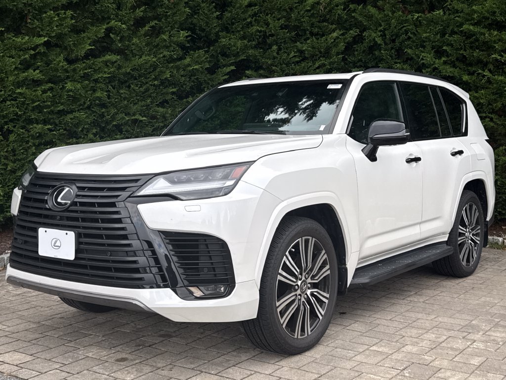 Used 2023 Lexus LX 600 4WD w/ Appearance Package