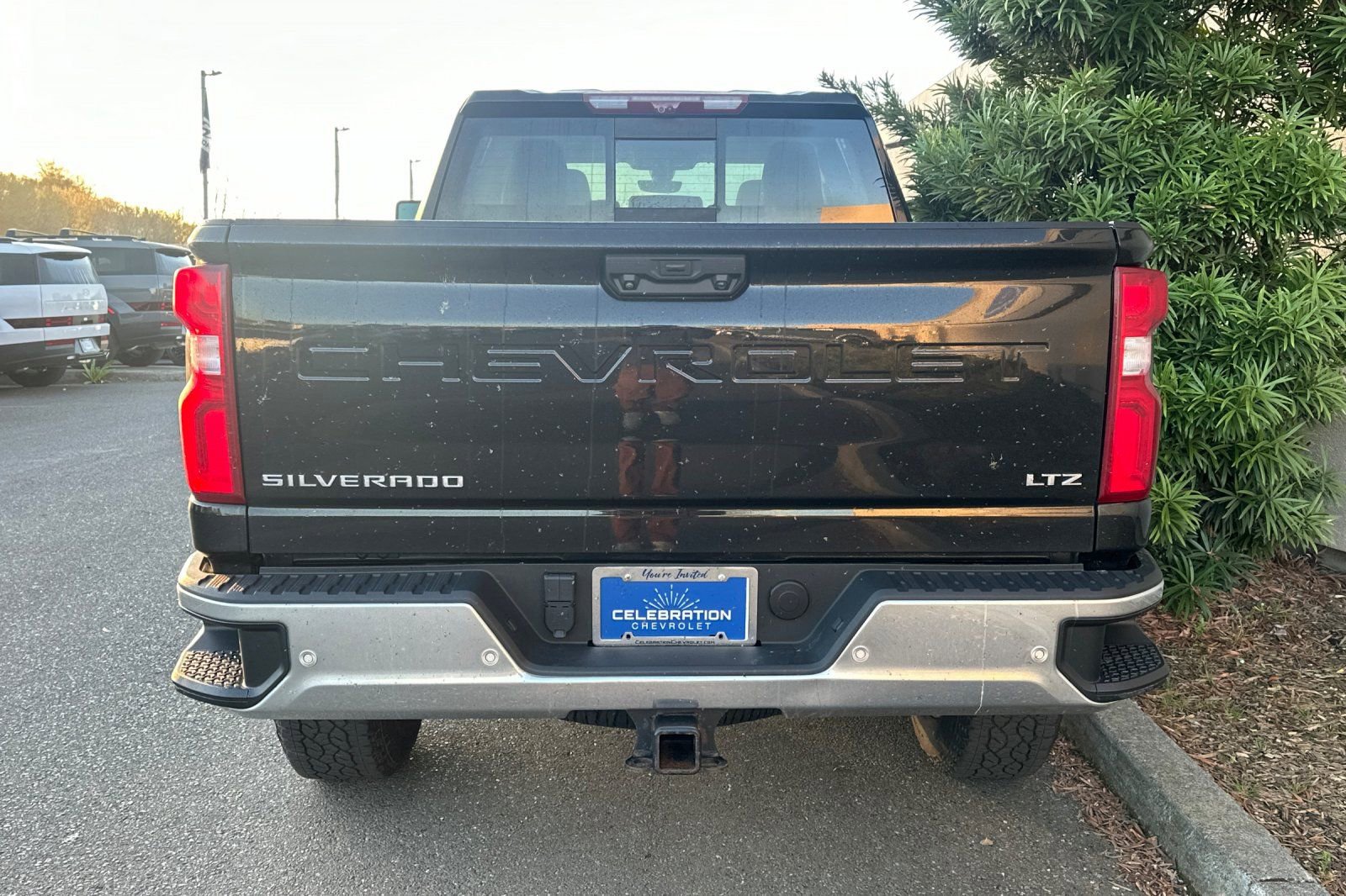 Used 2022 Chevrolet Silverado 2500 LTZ w/ LTZ Premium Package image 4