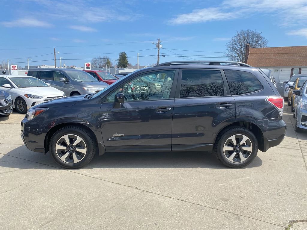 Used 2018 Subaru Forester 2.5i Premium image 9