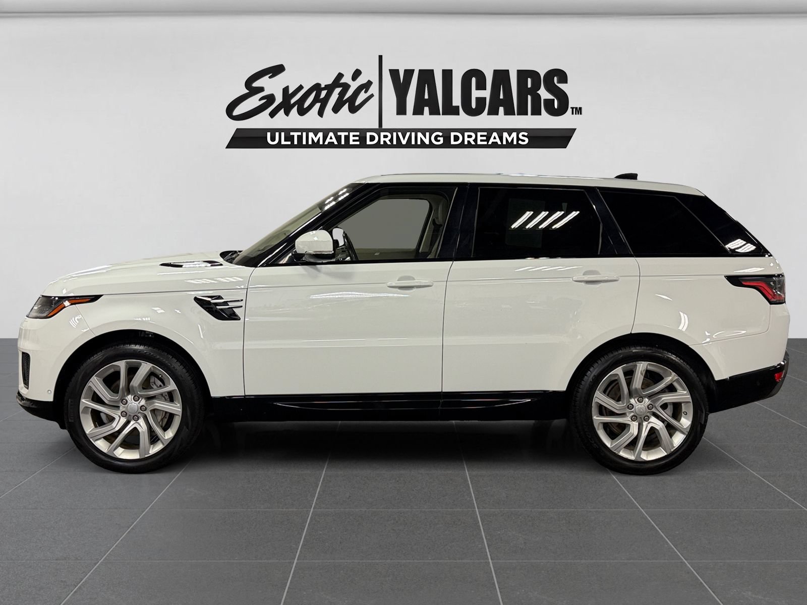 Used 2020 Land Rover Range Rover Sport HSE AWD/4WD image 2