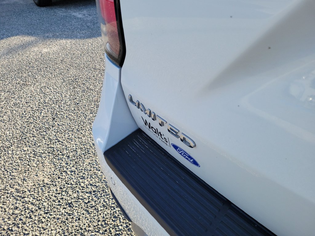 Used 2021 Ford Expedition Limited RWD image 9