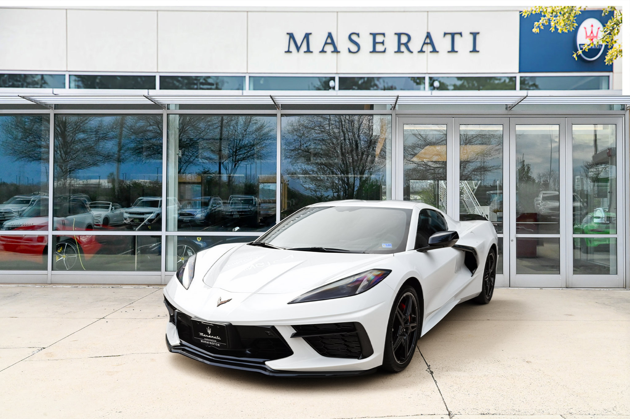 Used 2022 Chevrolet Corvette Stingray Preferred Cpe w/ Z51 Performance Package RWD image 1