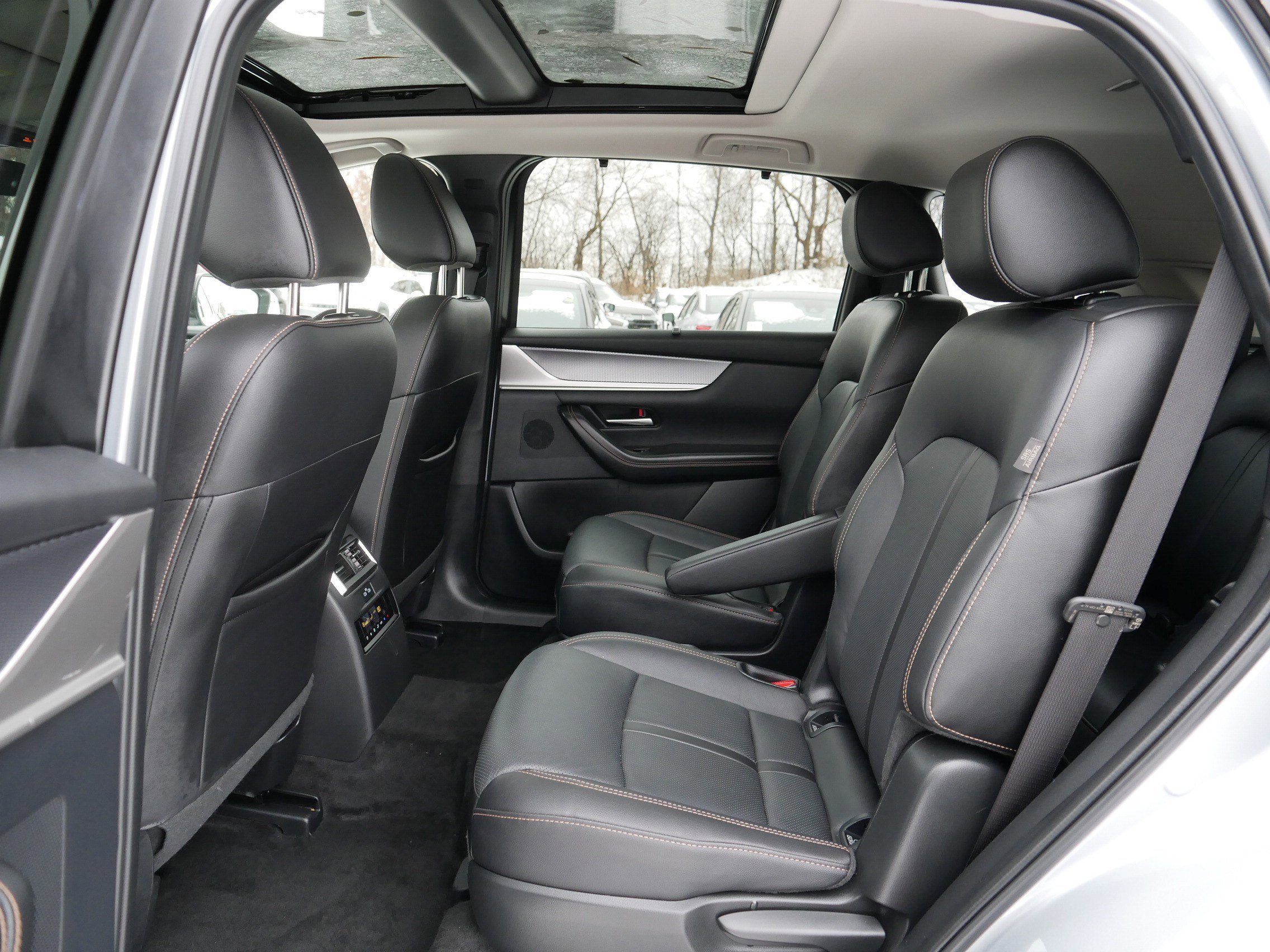 Used 2025 MAZDA CX-90 3.3 Turbo w/ Premium Sport Pkg image 36