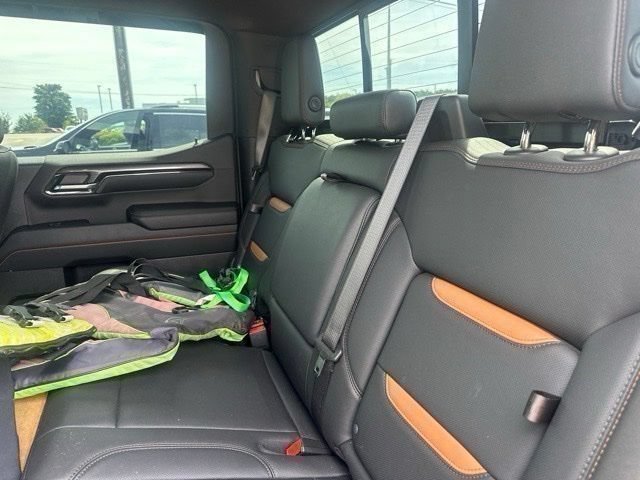 Certified 2024 GMC Sierra 1500 AT4 w/ Technology Package AWD/4WD image 13