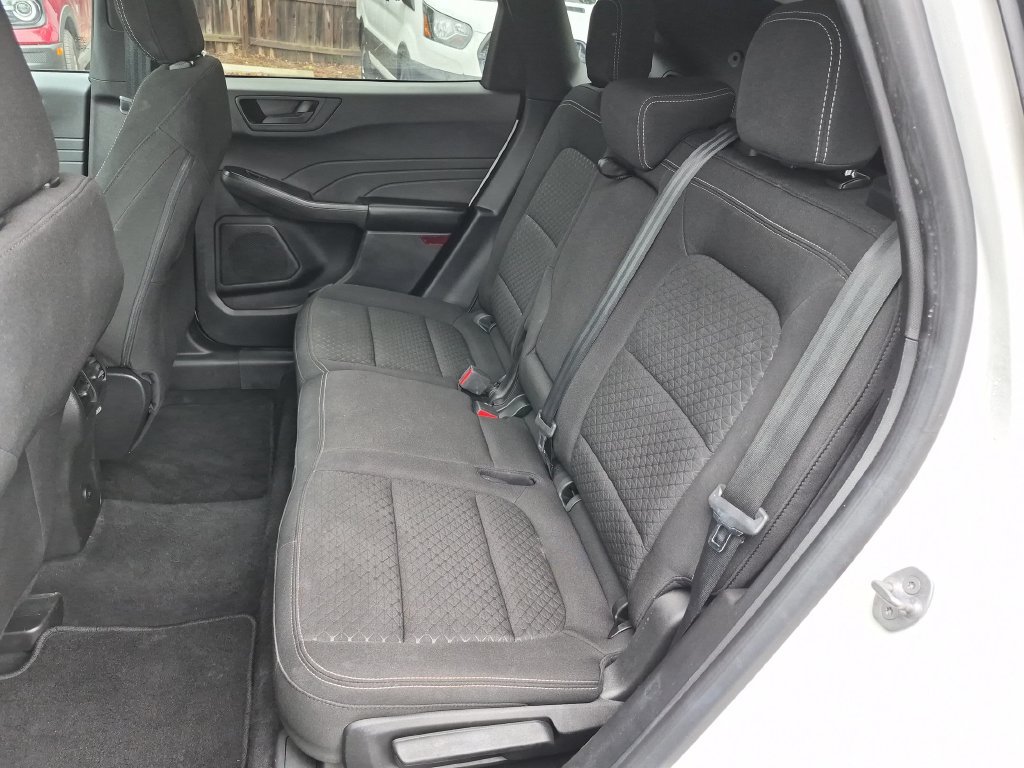Certified 2023 Ford Escape Active AWD/4WD image 32