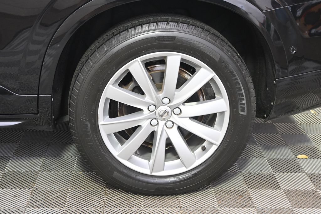Used 2018 Volvo XC90 T5 Momentum w/ Convenience Package AWD/4WD image 20