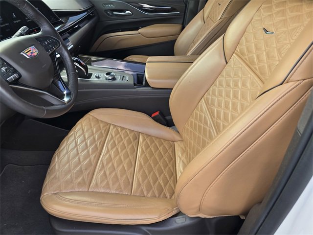 Used 2023 Cadillac Escalade Sport w/ Touring Package image 21