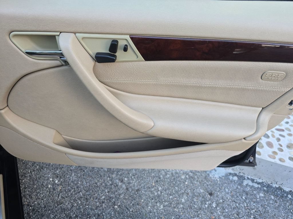 Used 1999 Mercedes-Benz C 280 Sedan image 14