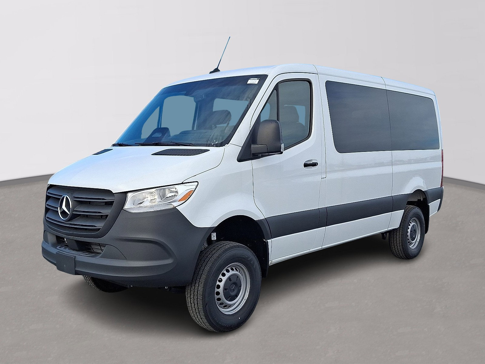 New 2025 Mercedes-Benz Sprinter 2500 image 1