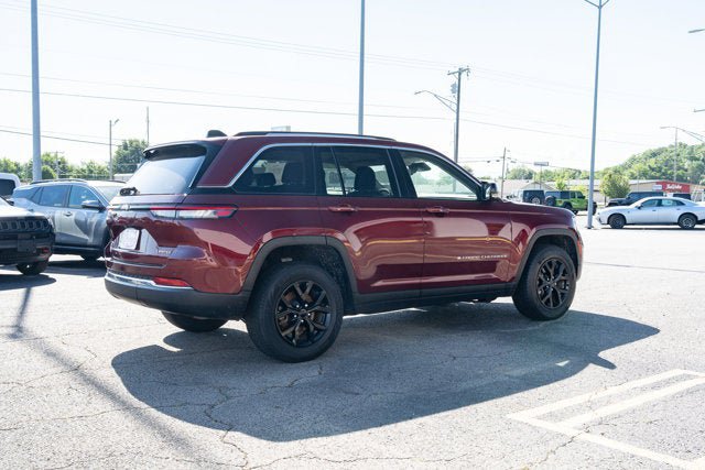 Certified 2023 Jeep Grand Cherokee Limited RWD image 5