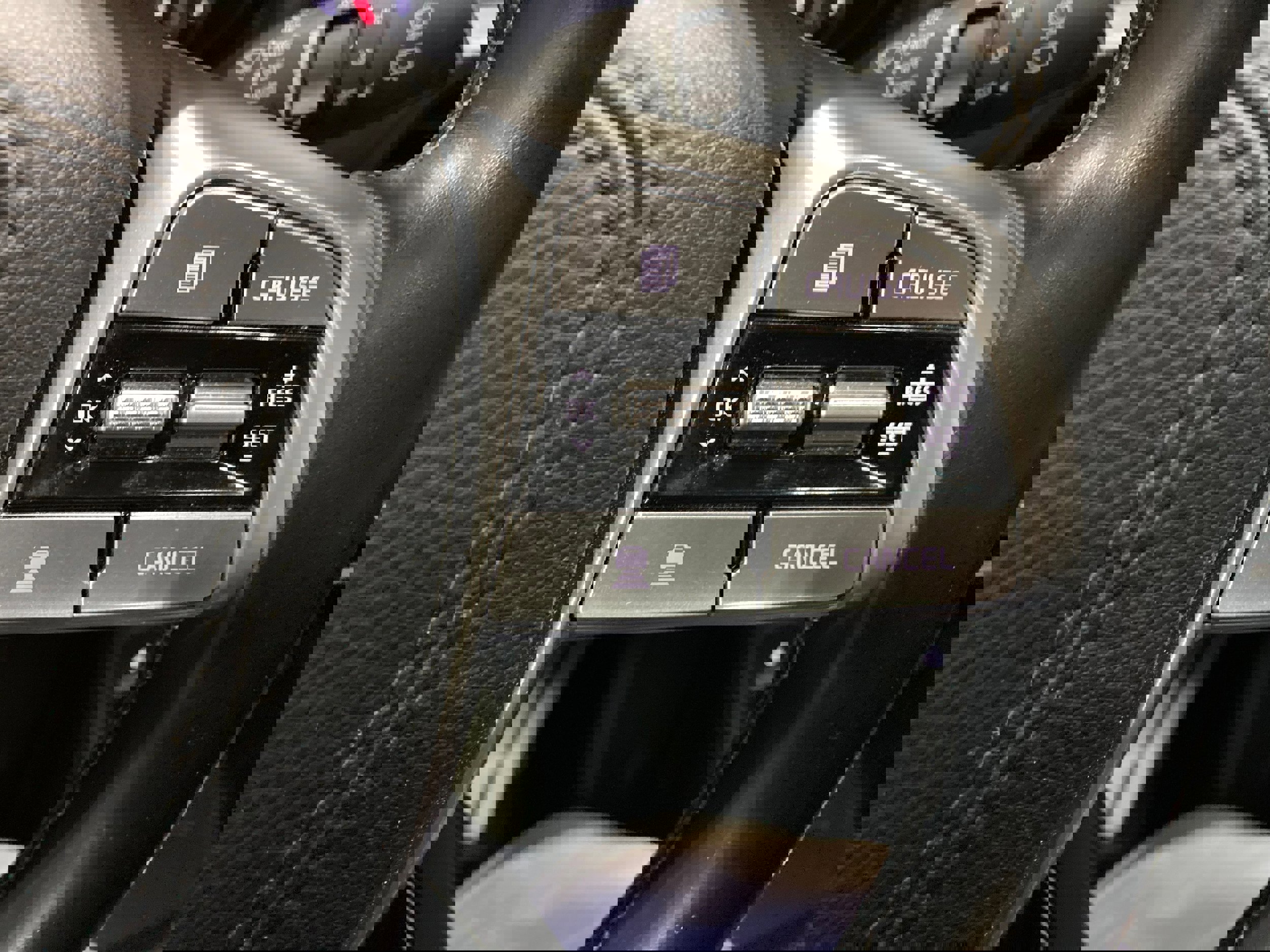 Used 2022 Kia Telluride SX image 33