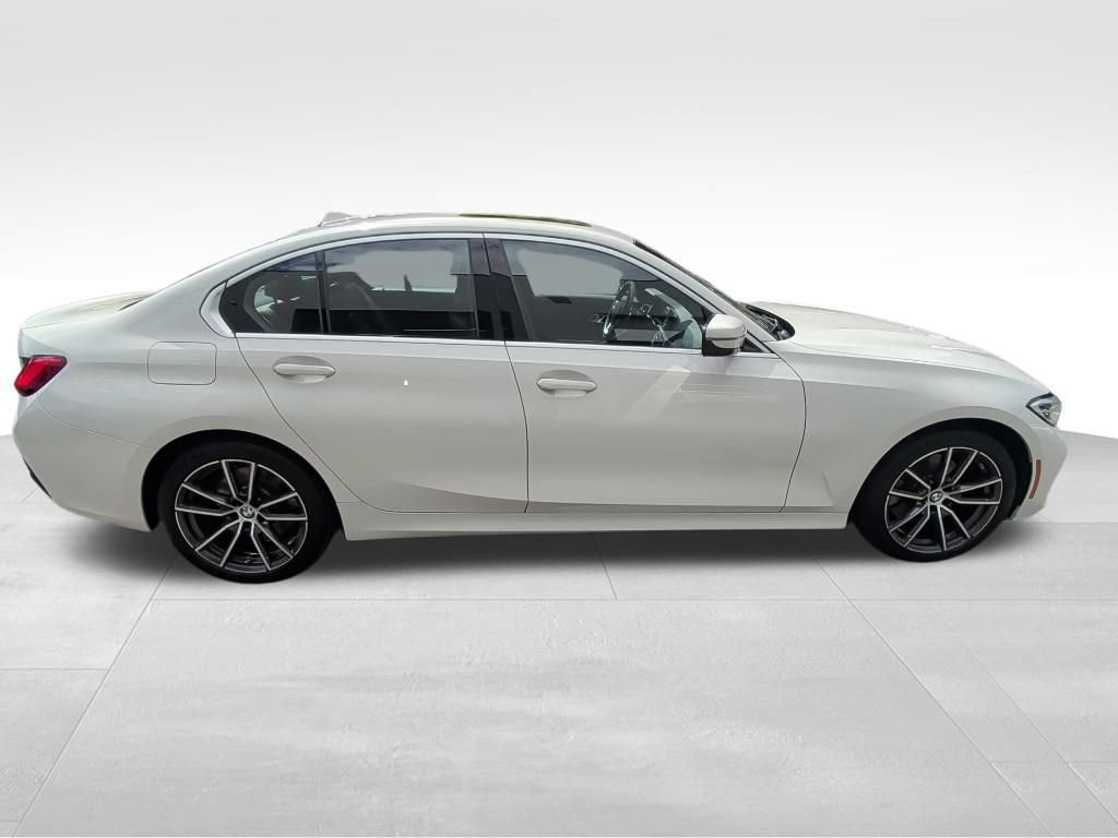 Used 2019 BMW 330i xDrive Sedan w/ Convenience Package AWD/4WD image 6