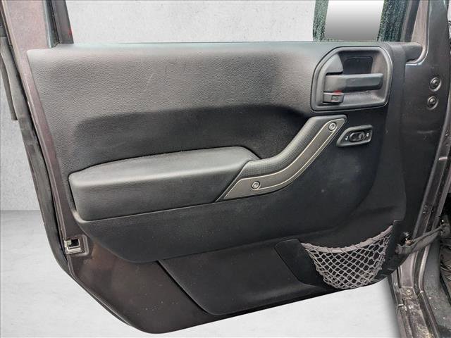 Used 2014 Jeep Wrangler Sport AWD/4WD image 12