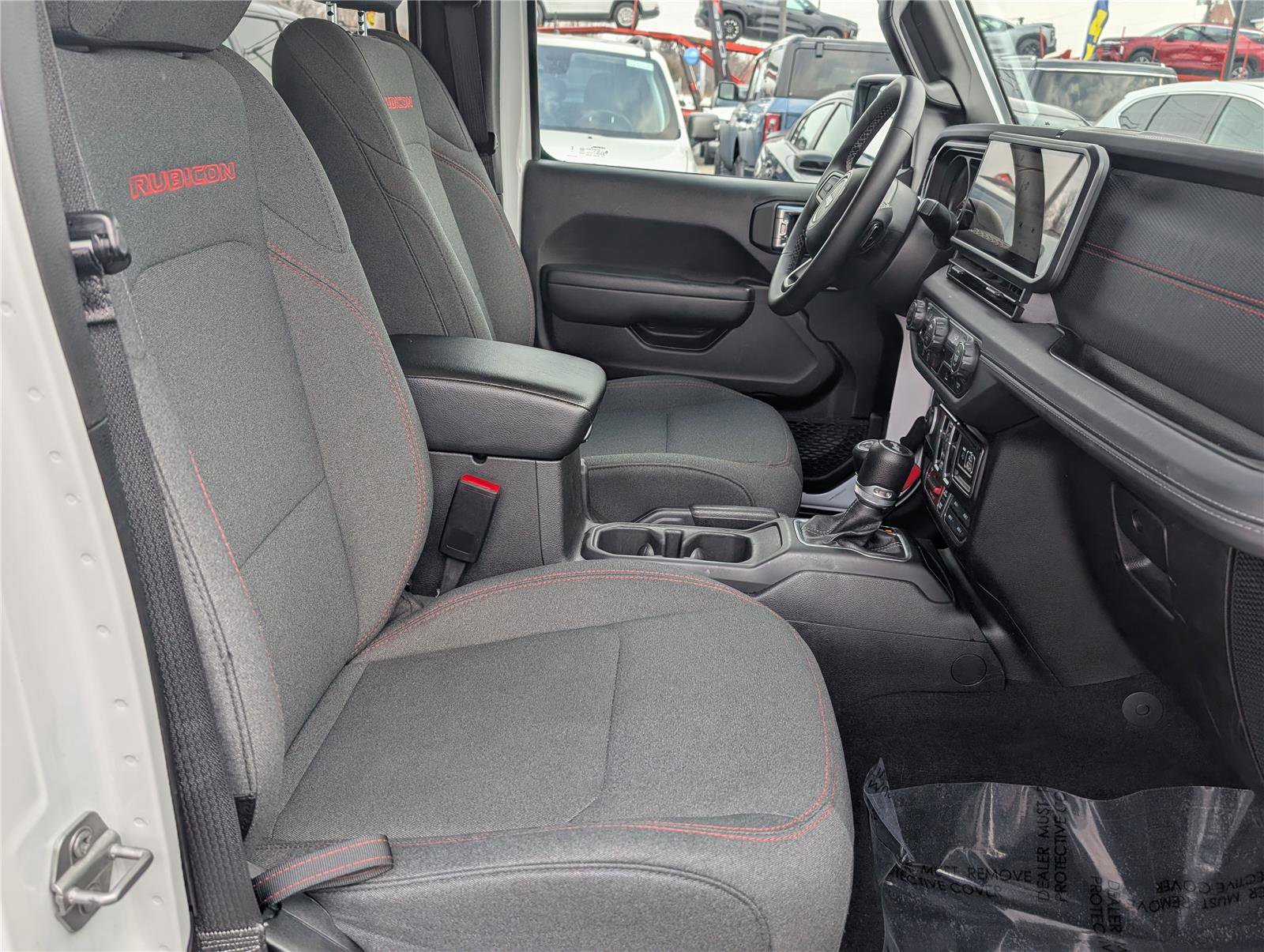 Used 2025 Jeep Wrangler Rubicon image 11