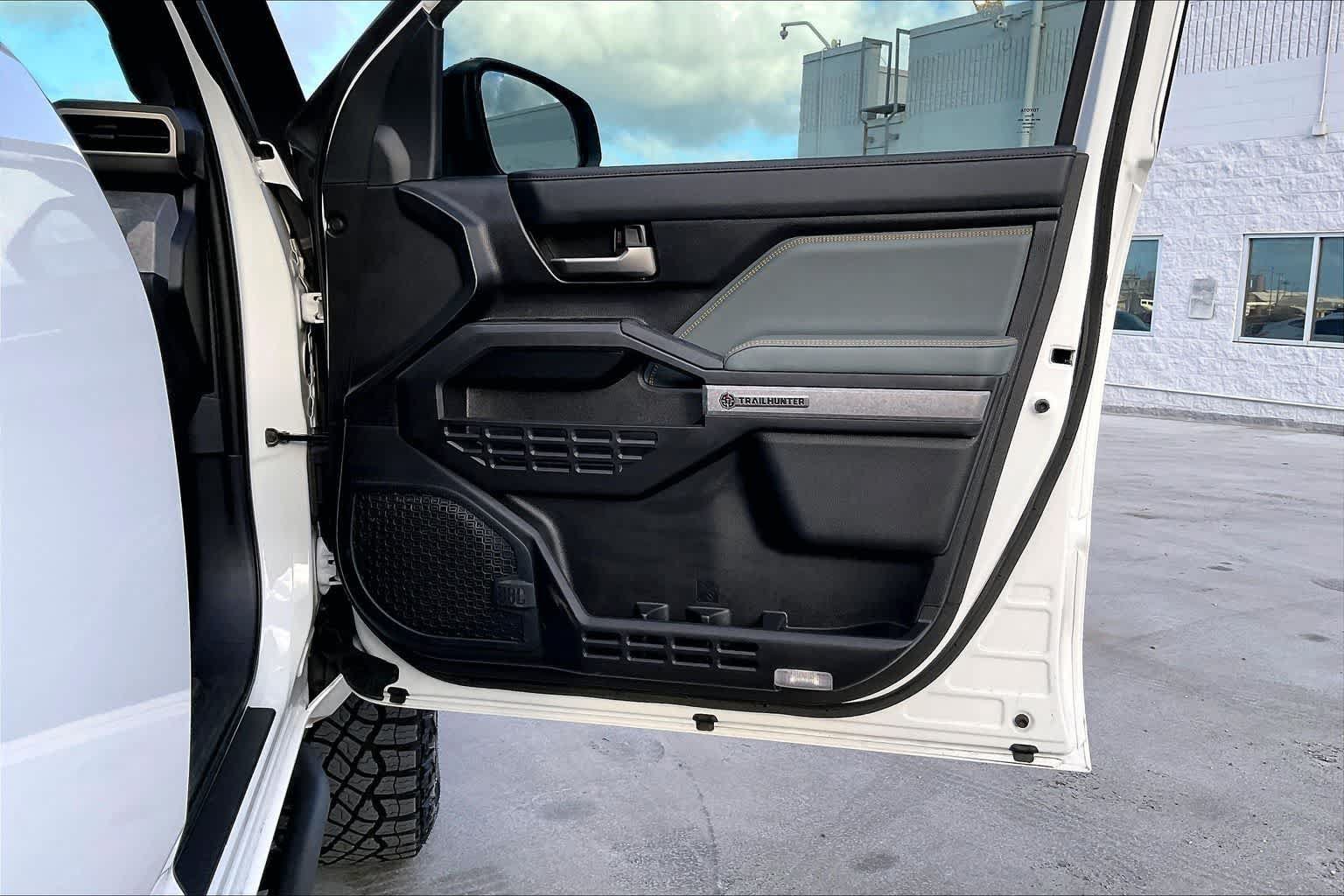 Used 2024 Toyota Tacoma 4x4 Double Cab Hybrid image 28