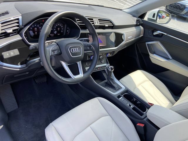 Used 2023 Audi Q3 2.0T Premium AWD/4WD image 24
