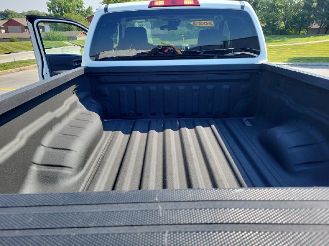 Used 2023 Nissan Frontier S w/ Technology Package AWD/4WD image 13