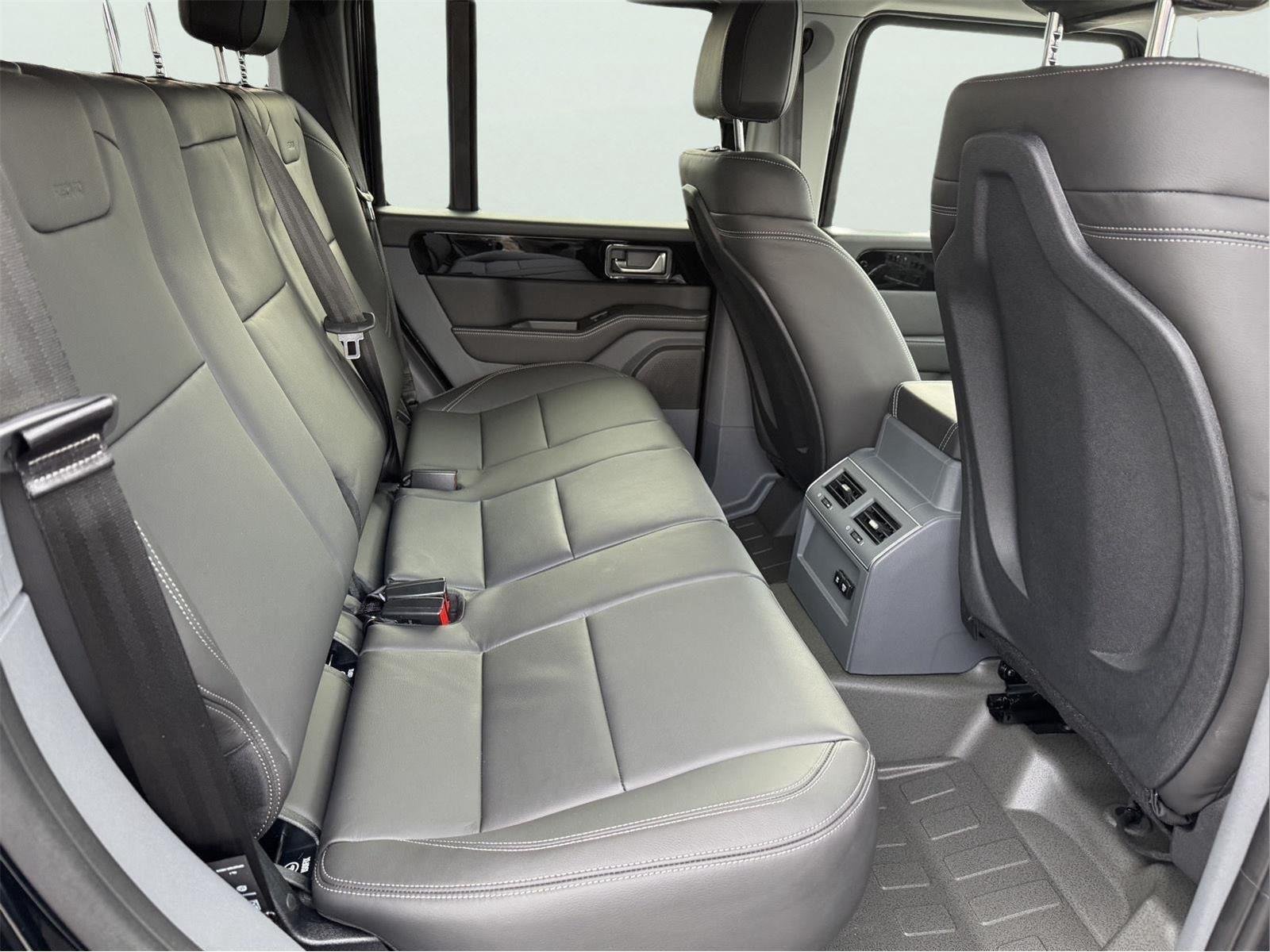 New 2025 INEOS Grenadier Station Wagon AWD/4WD image 20