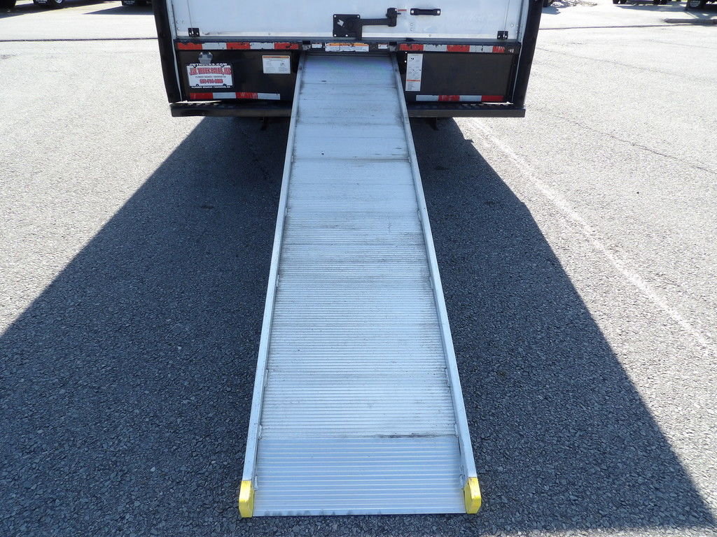 Used 2021 Ford E-350 and Econoline 350 Super Duty RWD image 38