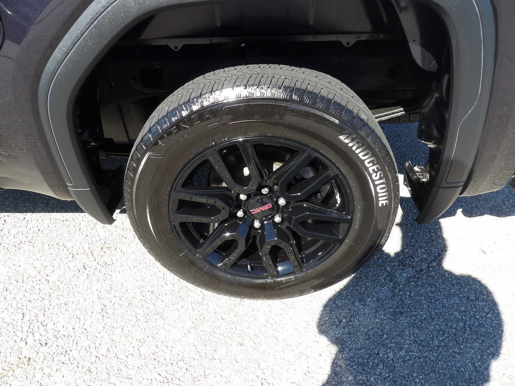Used 2022 GMC Sierra 1500 Elevation RWD image 50