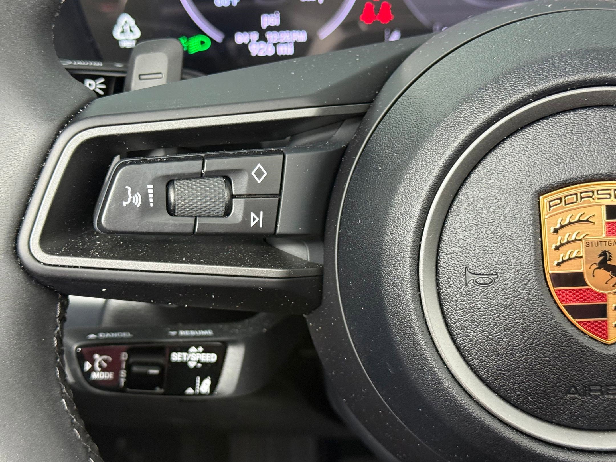 Certified 2025 Porsche 911 Carrera image 20