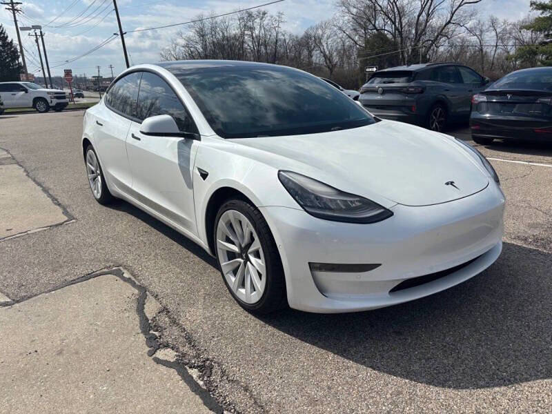 Used 2021 Tesla Model 3 Long Range image 3