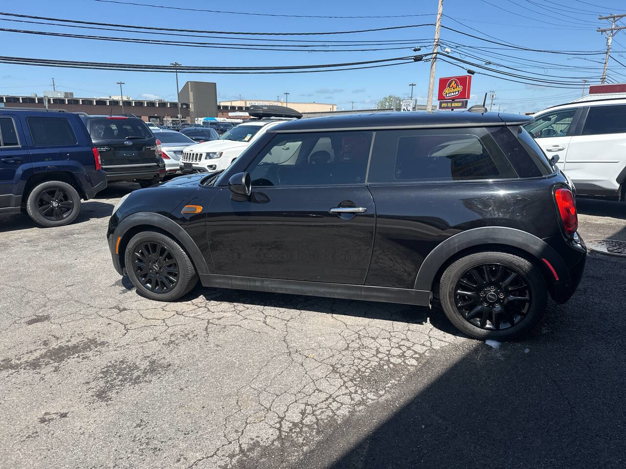 Used 2018 MINI Cooper 2-Door Hardtop FWD image 7