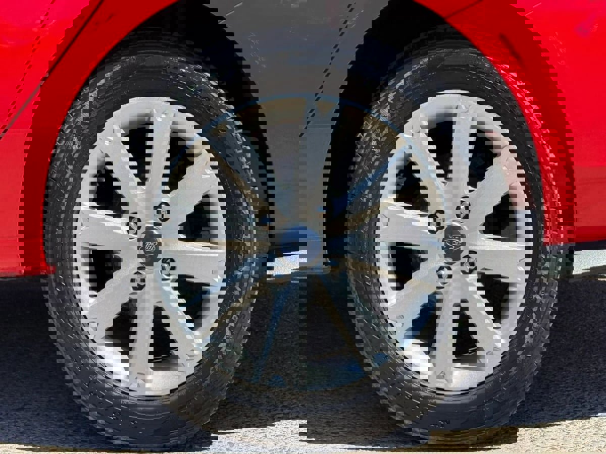 Used 2012 Ford Fiesta SE FWD image 28