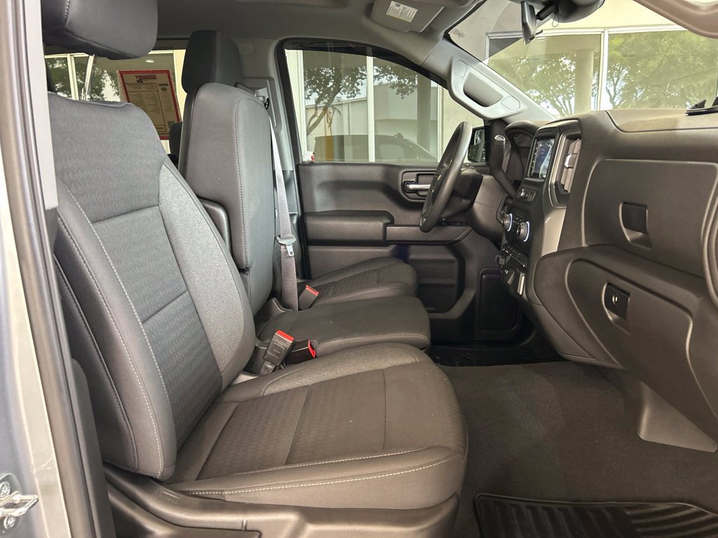 Used 2024 Chevrolet Silverado 1500 Custom w/ LPO, Dark Essentials Package AWD/4WD image 24