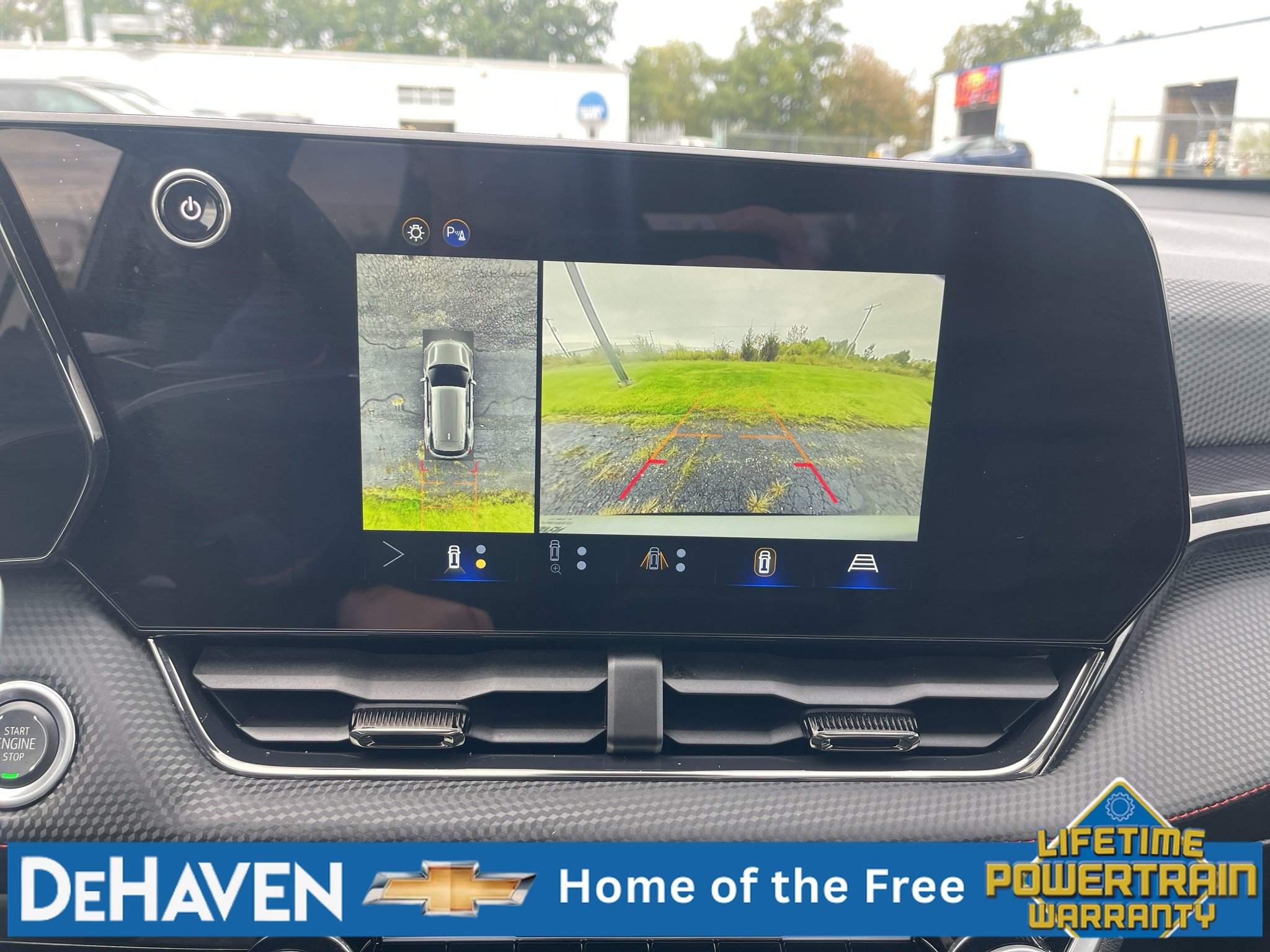 Used 2025 Chevrolet Equinox RS w/ Safety and Technology Package AWD/4WD image 15