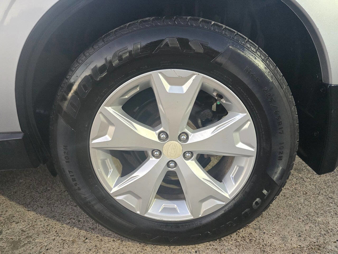 Used 2016 Subaru Forester 2.5i Limited image 50