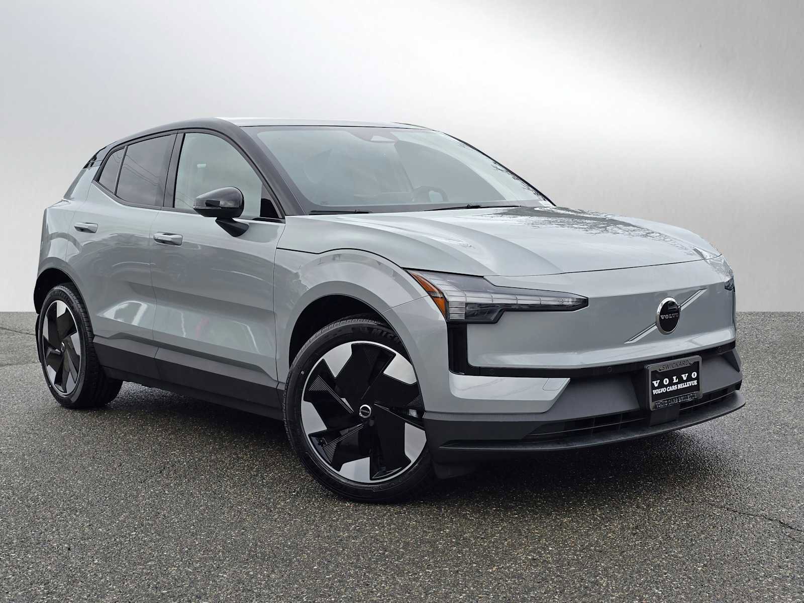 New 2026 Volvo EX30 Plus w/ Protection Package Premier