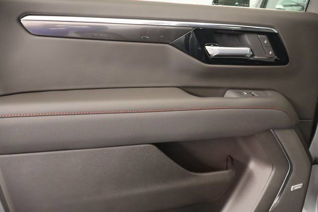 New 2026 Chevrolet Suburban RST w/ Comfort Package image 27