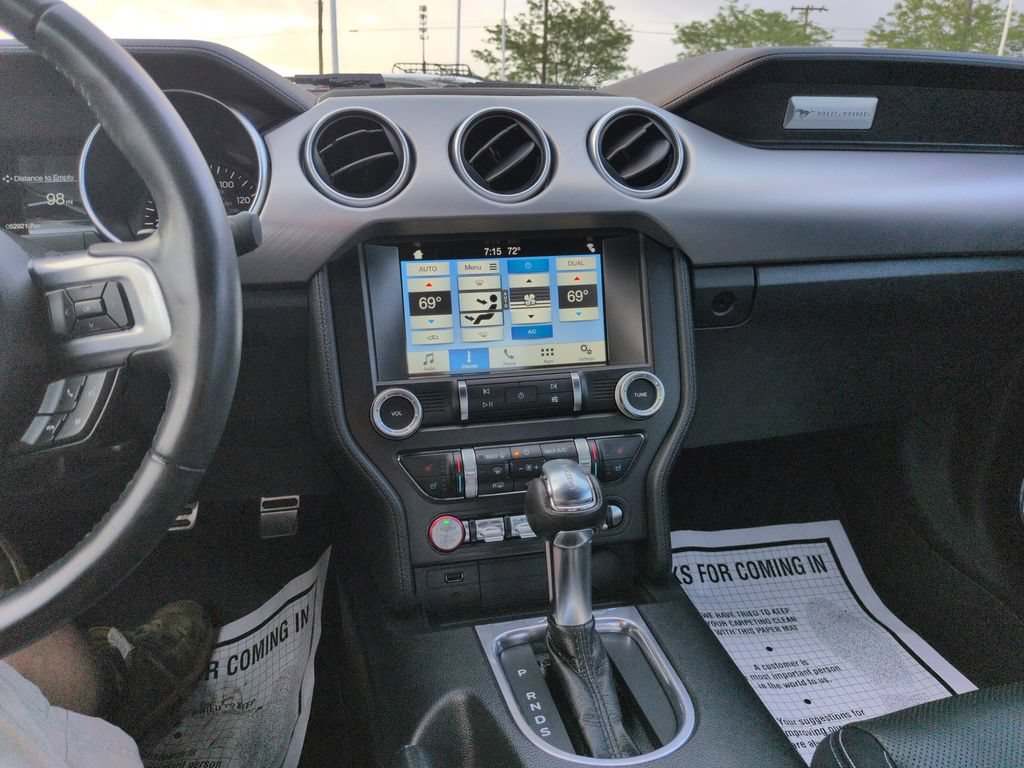 Used 2019 Ford Mustang GT Premium RWD image 17