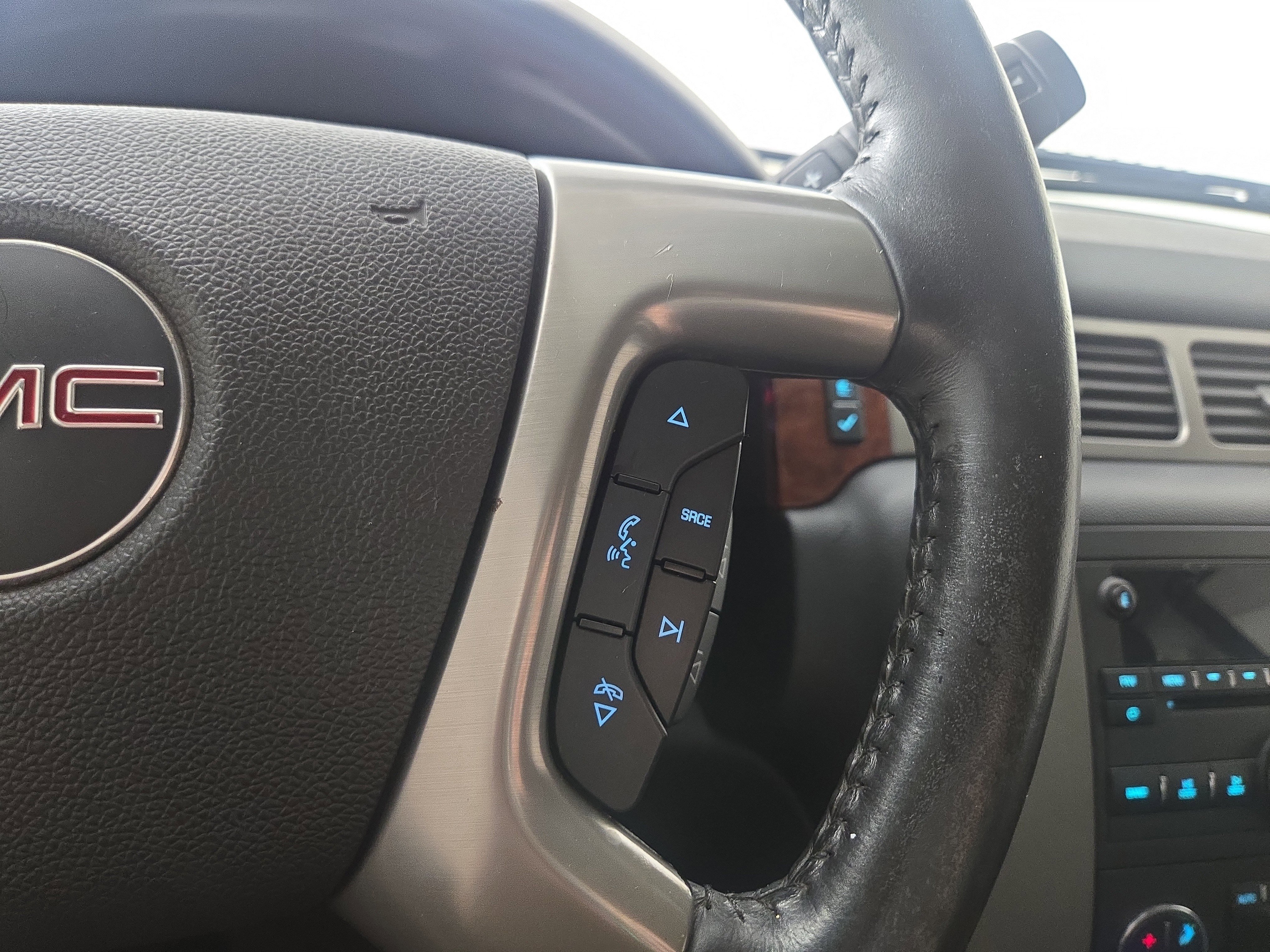 Used 2013 GMC Sierra 1500 SLT w/ SLT Convenience Package image 16