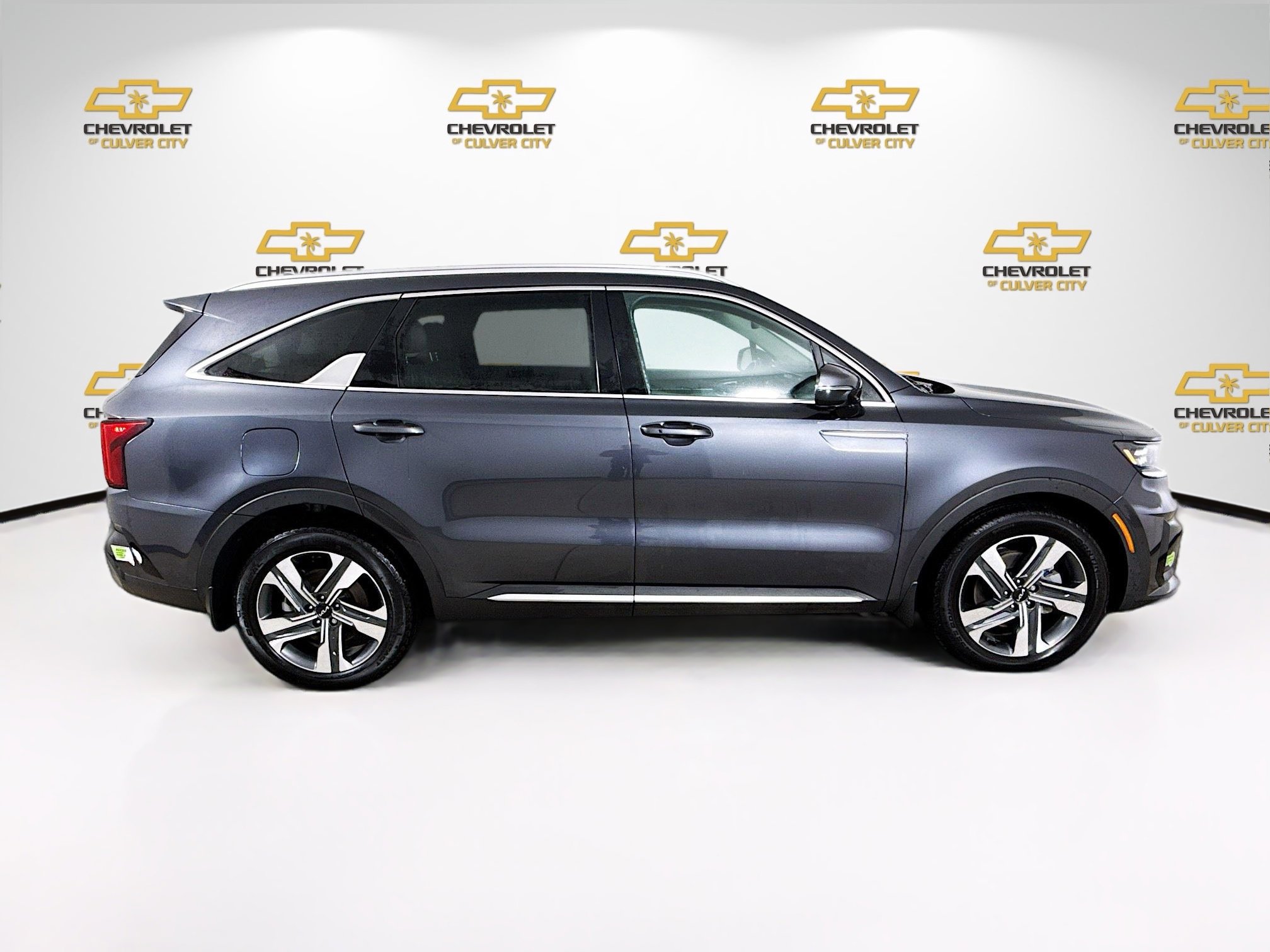 Used 2022 Kia Sorento SX Prestige w/ Panoramic Sunroof Package image 8