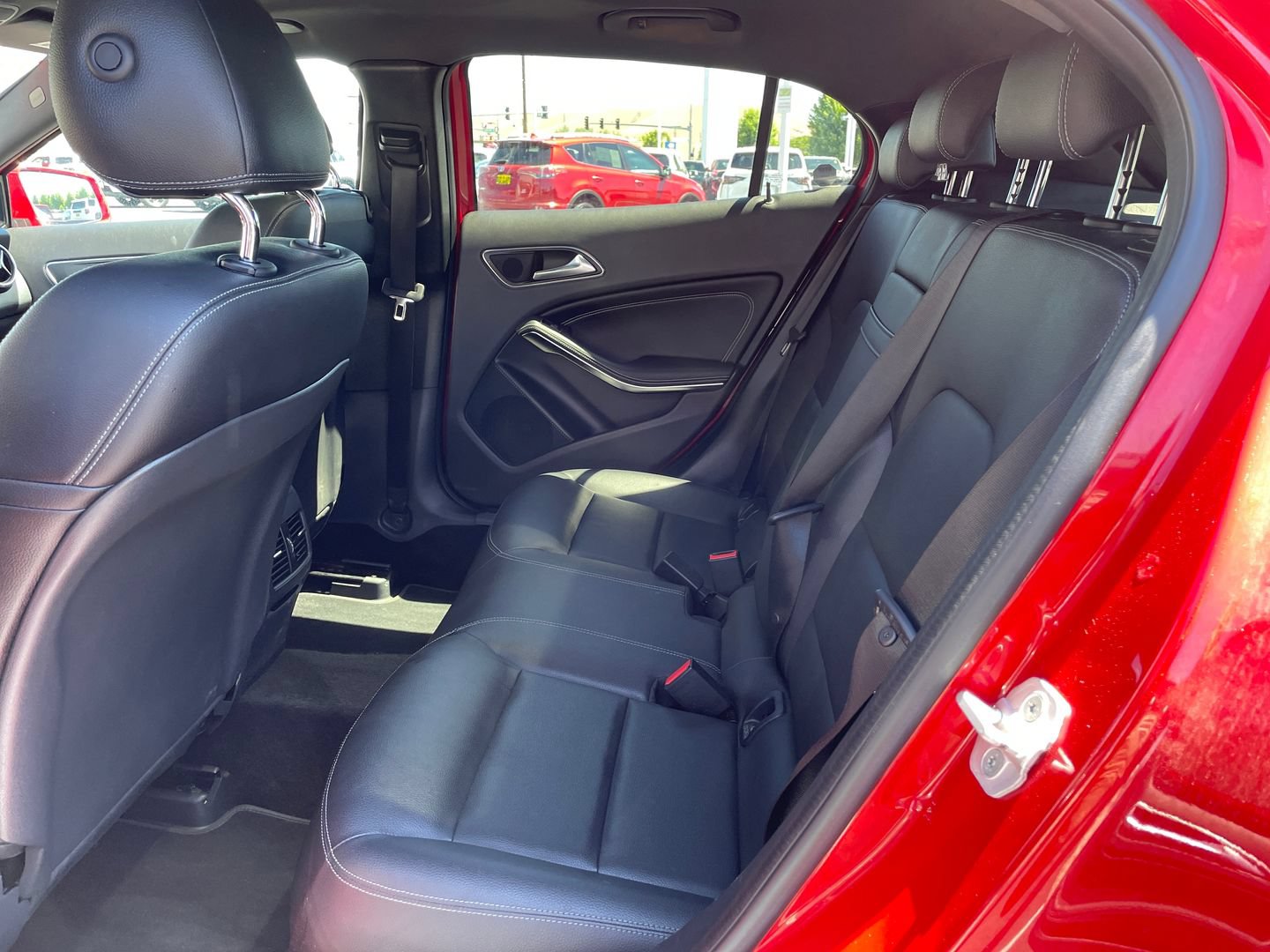 Used 2016 Mercedes-Benz GLA 250 4MATIC image 10