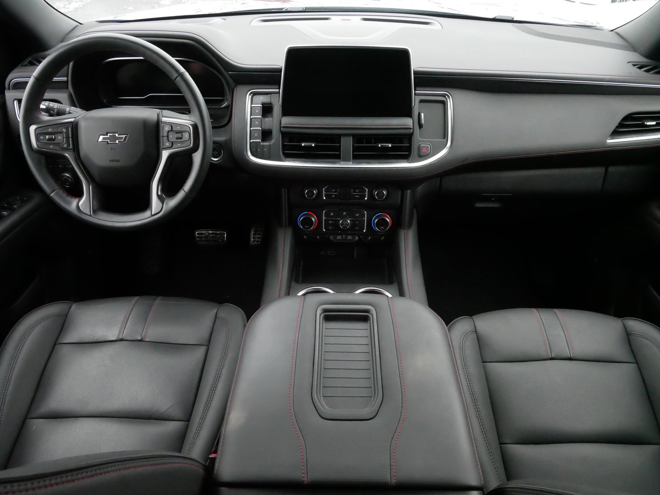 Used 2024 Chevrolet Tahoe RST w/ RST Performance Edition image 10