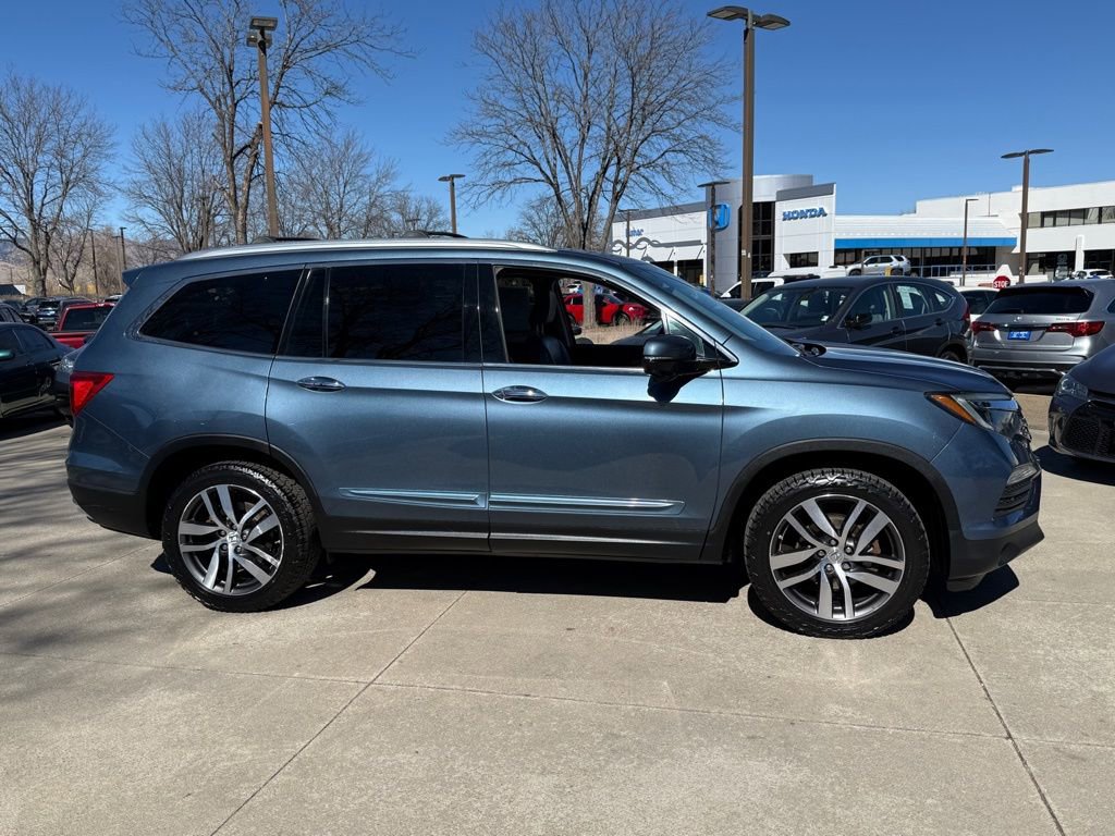 Used 2016 Honda Pilot Touring image 3