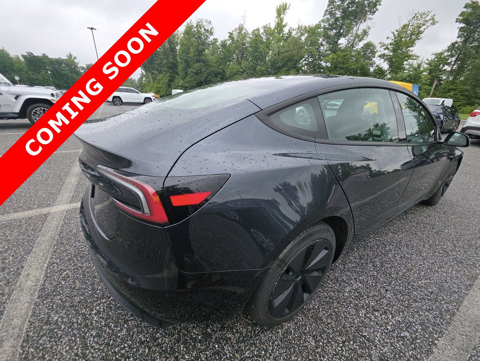 Used 2024 Tesla Model 3 Standard Range RWD image 3