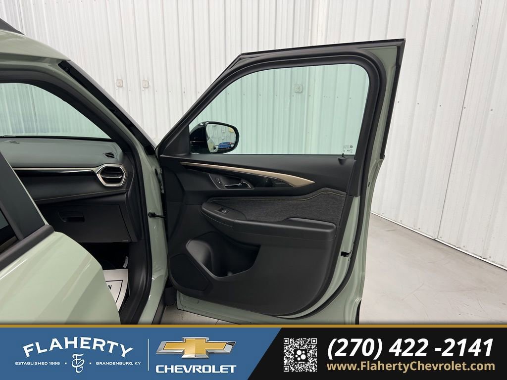 New 2026 Chevrolet TrailBlazer ACTIV w/ Driver Confidence Package image 14
