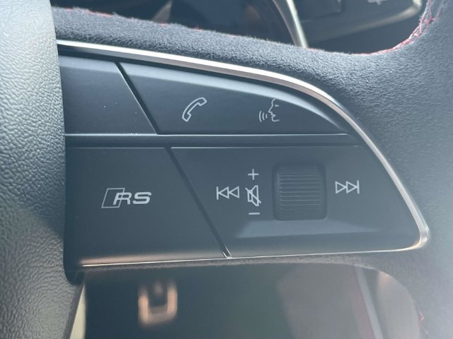 Used 2022 Audi RS Q8 w/ Black Optic Package AWD/4WD image 24