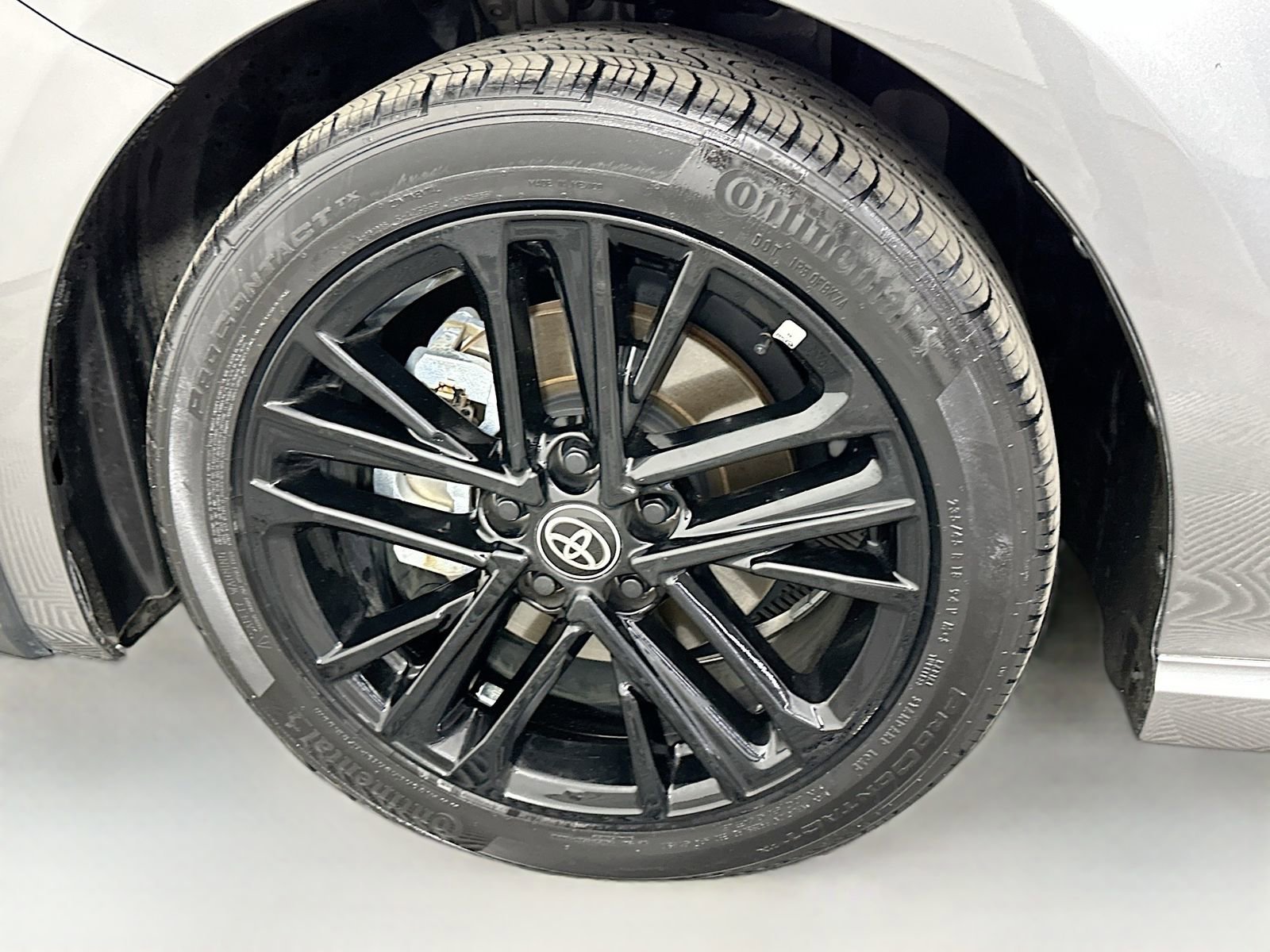 Certified 2025 Toyota Camry SE AWD/4WD image 30